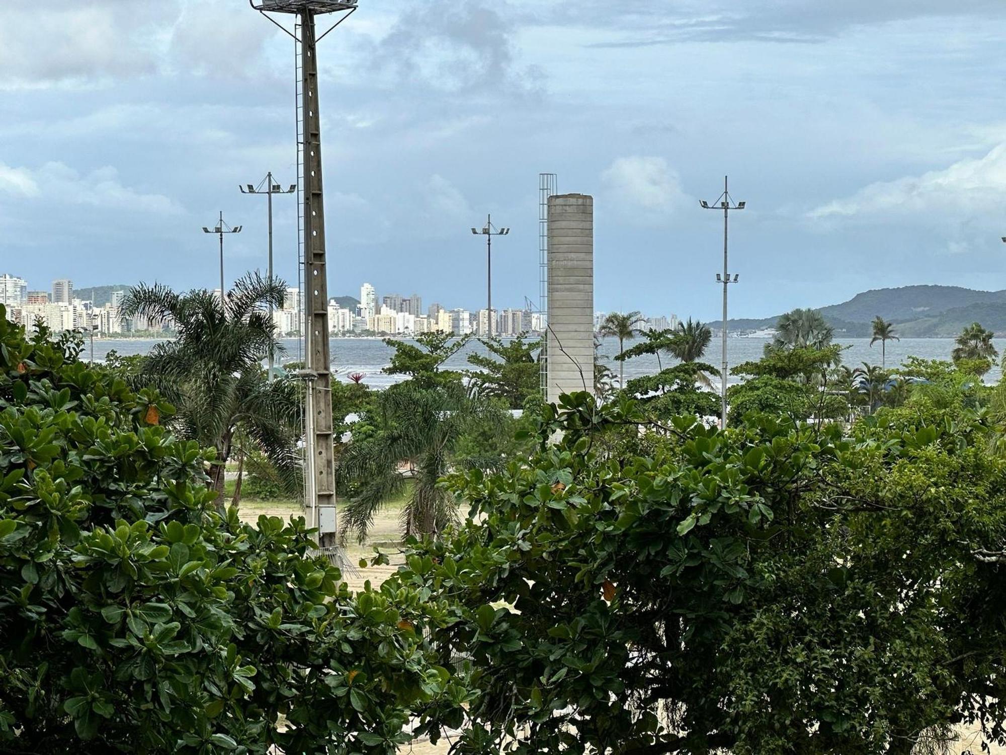 Ap Pe Na Areia Vista Parcial Mar Apartamento Santos (Sao Paulo)