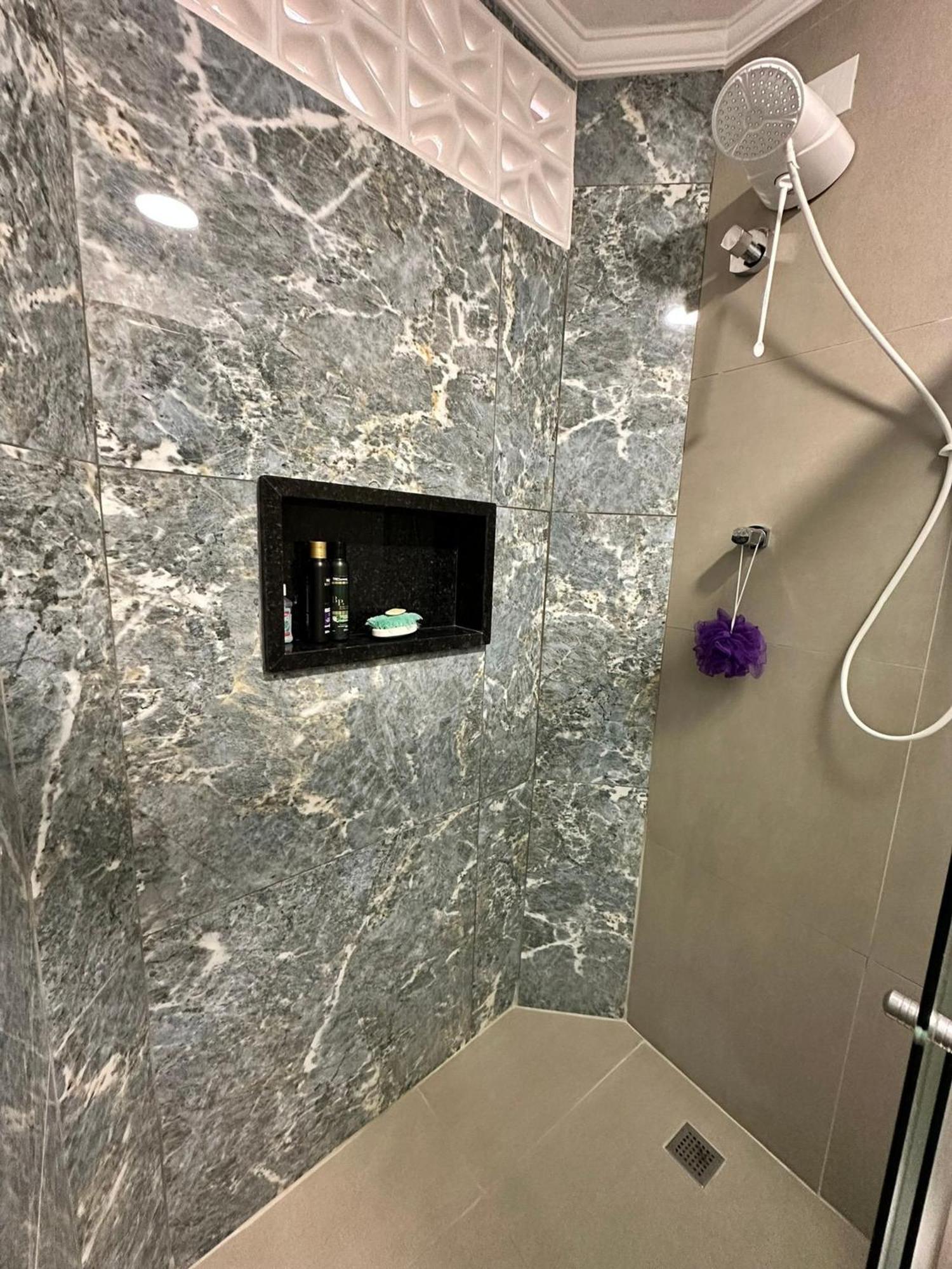 Apartamento Ap Pe Na Areia Vista Parcial Mar Santos (Sao Paulo)
